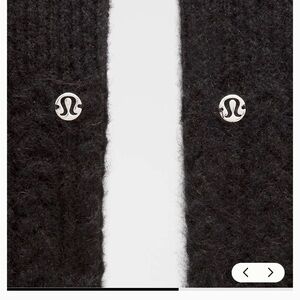L/XL-Wool-Blend Cable-Knit Leg Warmers - SIZE: L/XL.